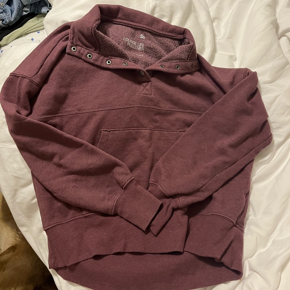 mauve collared sweatshirt!